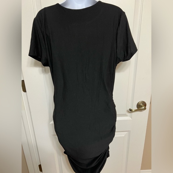 No Boundaries Stylish Black Short Sleeve Dress - Picture 3 of 4